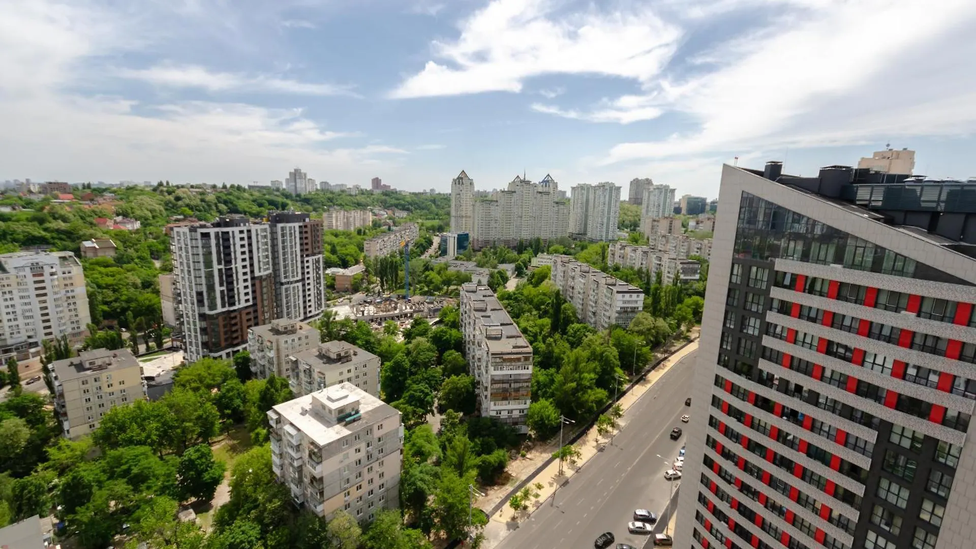 Kyiv View Railway Station Hotel