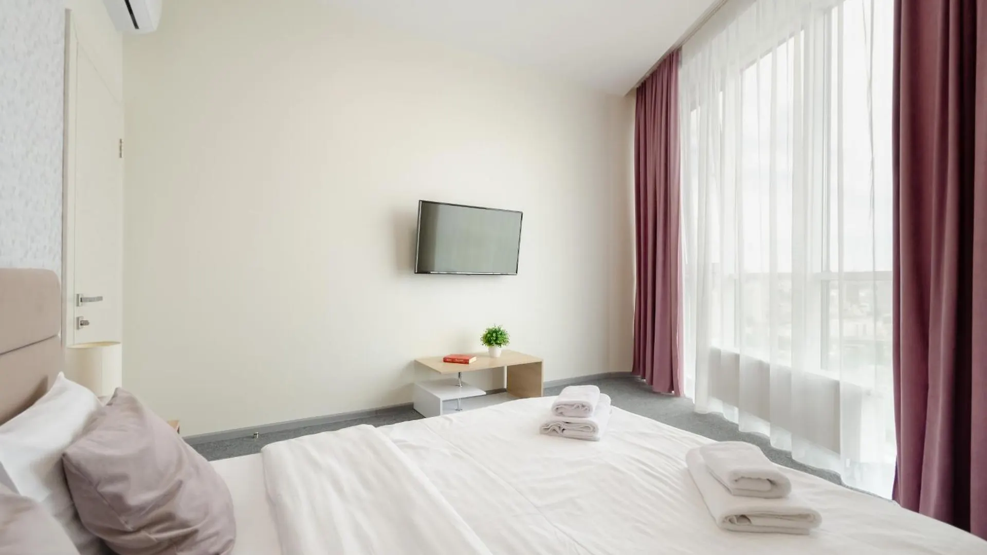 Kyiv View Railway Station Hotel 0*,  Oekraïne