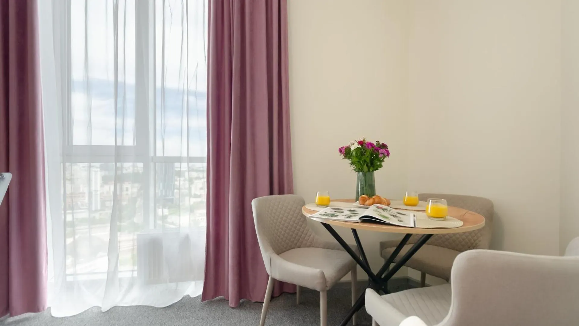 Kyiv View Railway Station Hotel